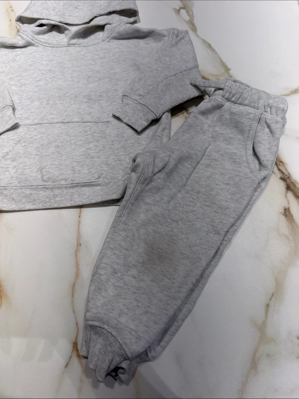 Carter's Heather Gray Hoodie and Jogger Set 2T